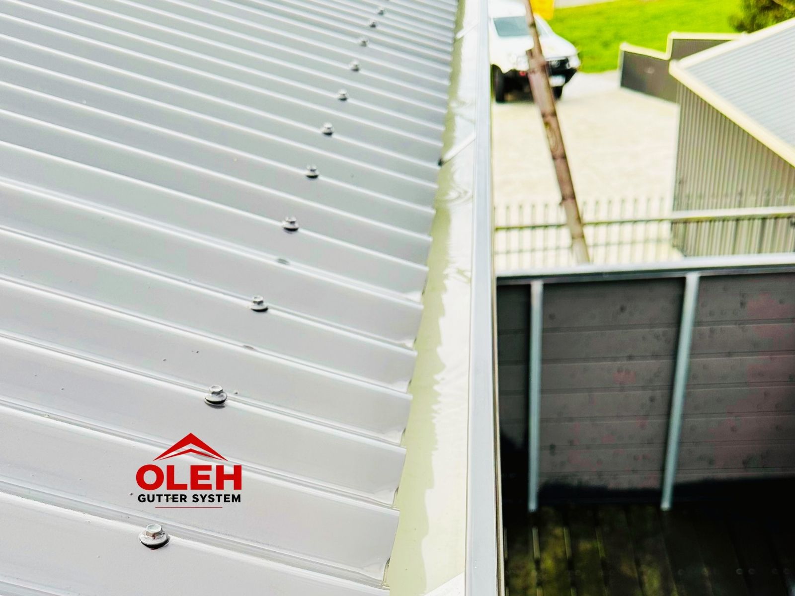 Clean roof gutter ready for inspection after gutter cleaning in Kingston Tasmania