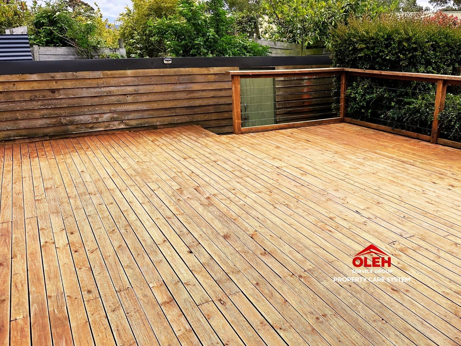 Cleaner timber deck after controlled cleaning in Hobart